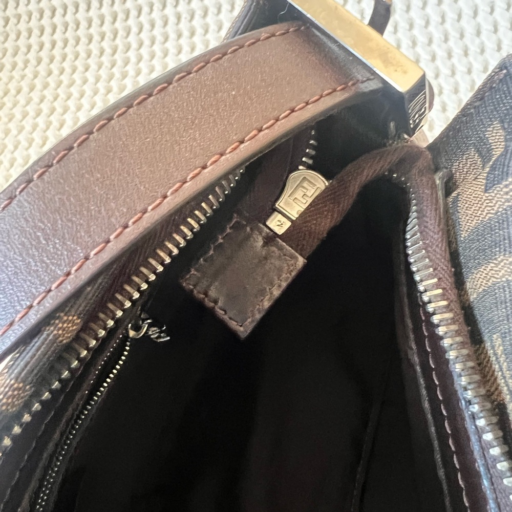 Fendi Zucca Baguette - Picture 9 of 16